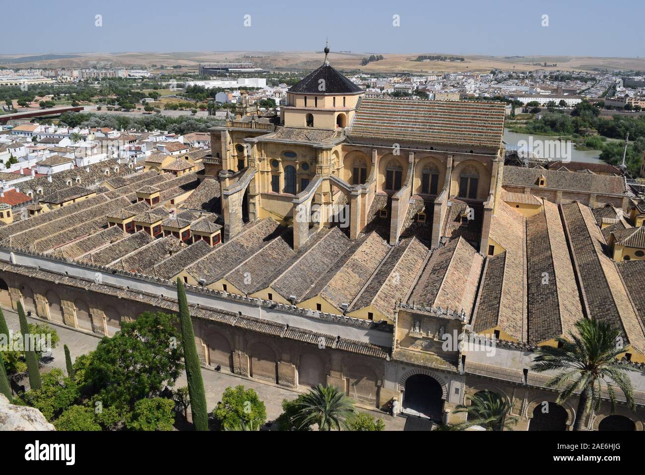 Vista della cattedrale di Córdoba dalla Torre Campanario. Foto Stock