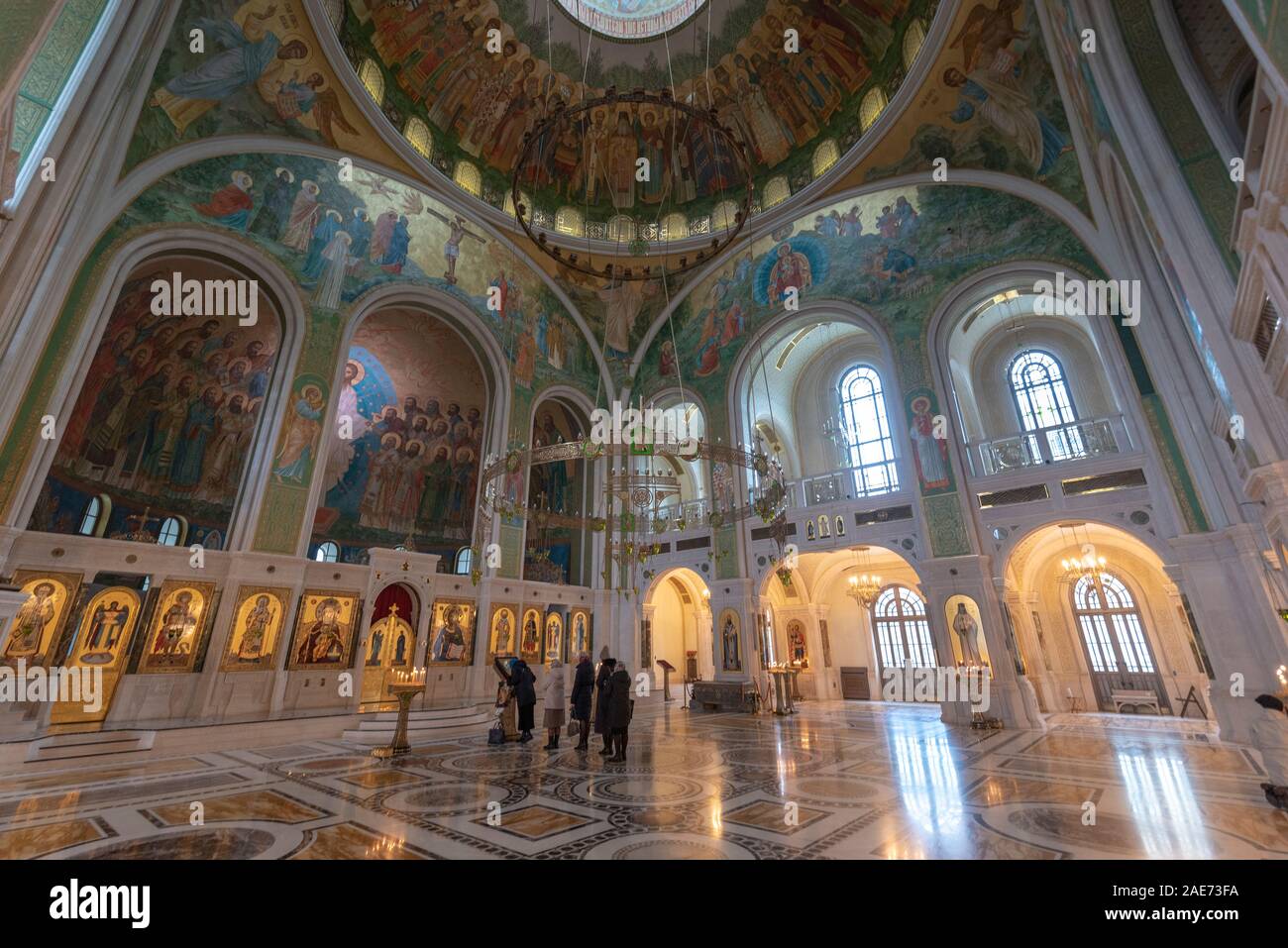 All'interno del cristiano-ortodossa del monastero Sretensky. I nuovi martiri e confessori della Russia cattedrale - Moscow, Russia Foto Stock