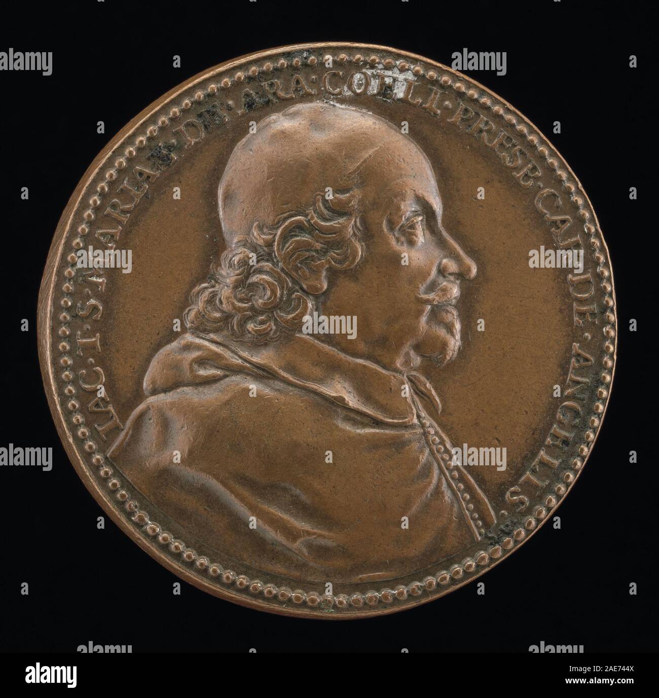 Presenta il cardinale Giacomo De Angelis sul dritto di un medaglione, che mostra un ritratto dettagliato con abbigliamento clericale, attribuito a Ferdinand de Saint-Urbain, datato 1701. Foto Stock