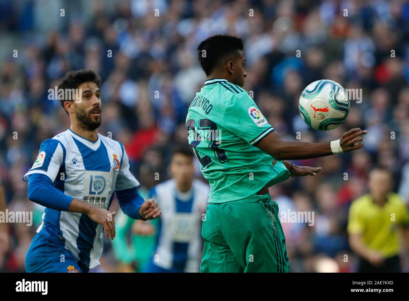 Madrid, Spagna. 07Th Dec, 2019. Va RODRYGO DURANTE MACTH REAL MADRID CONTRO ESPANYOL a Santiago Bernabeu Stadium. Sabato 7 dicembre 2019 Credit: CORDON PREMERE/Alamy Live News Foto Stock