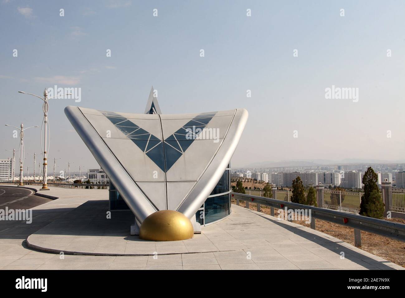 Autobus con aria condizionata rifugio a Ashgabat in Turkmenistan Foto Stock