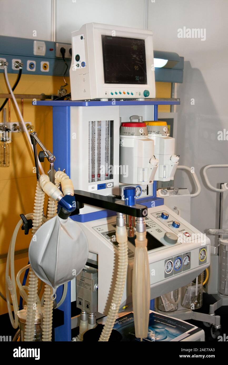 Completo di dispositivi di aria per uso medico stazione periferica in ospedale Foto Stock