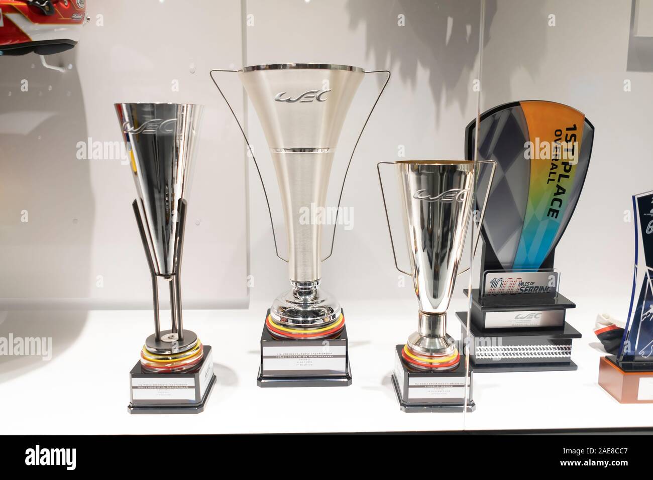 Trofei che Fernando Alonso ha vinto nel 2018-2019 WEC World Endurance Championship. Foto scattata a Fernando Alonso Museo su dicembre 5, 2019 in Foto Stock
