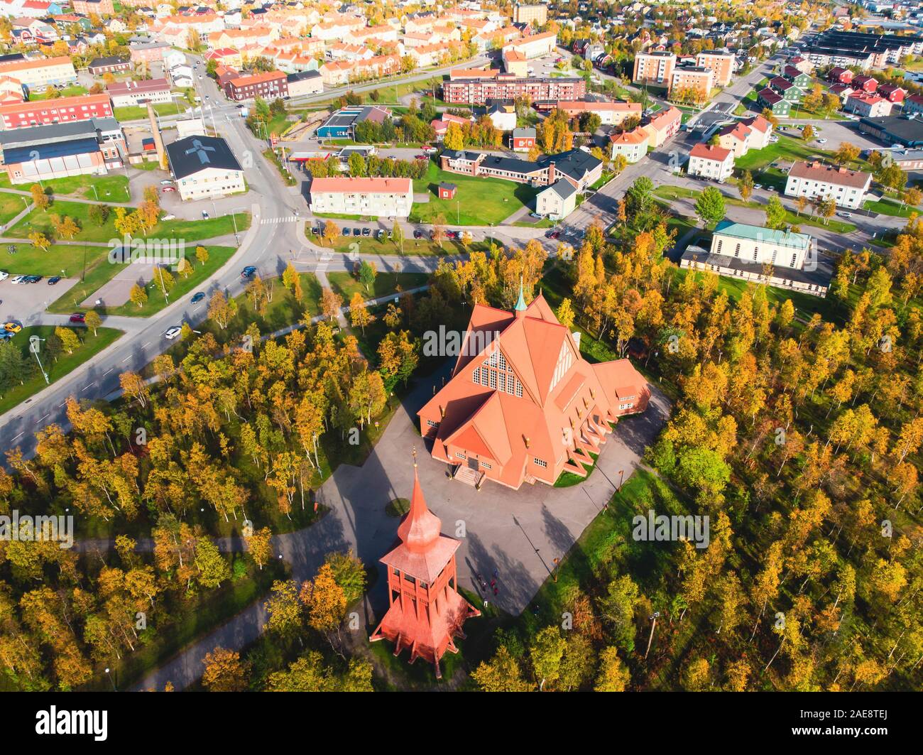 Estate antenna sunny view di Kiruna, la città più settentrionale della Svezia, provincia della Lapponia, Norrbotten County, foto scattata da fuco Foto Stock