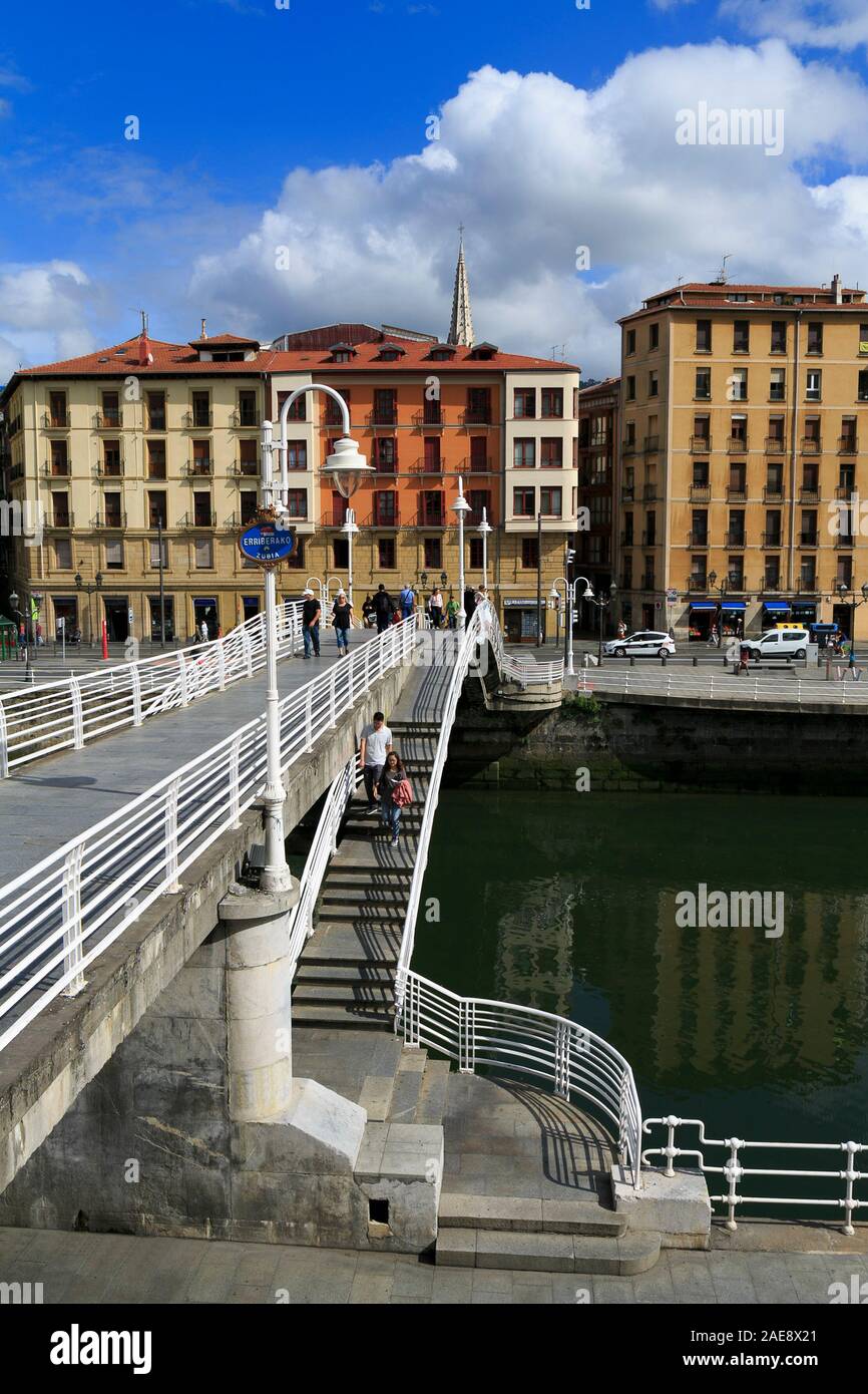 La Ribera Bridge, Bilbao, provincia di Biscaglia, Spagna Foto Stock