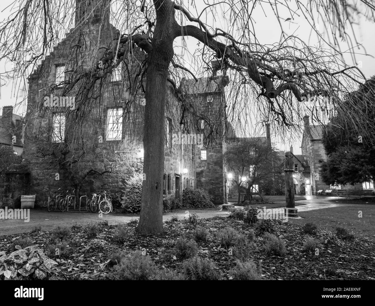 Città scozzese, paesaggi, strade, autunno viaggio attraverso la Scozia, Regno Unito. St Andrews, Edimburgo, Aberdeen, Culross. Foto Stock