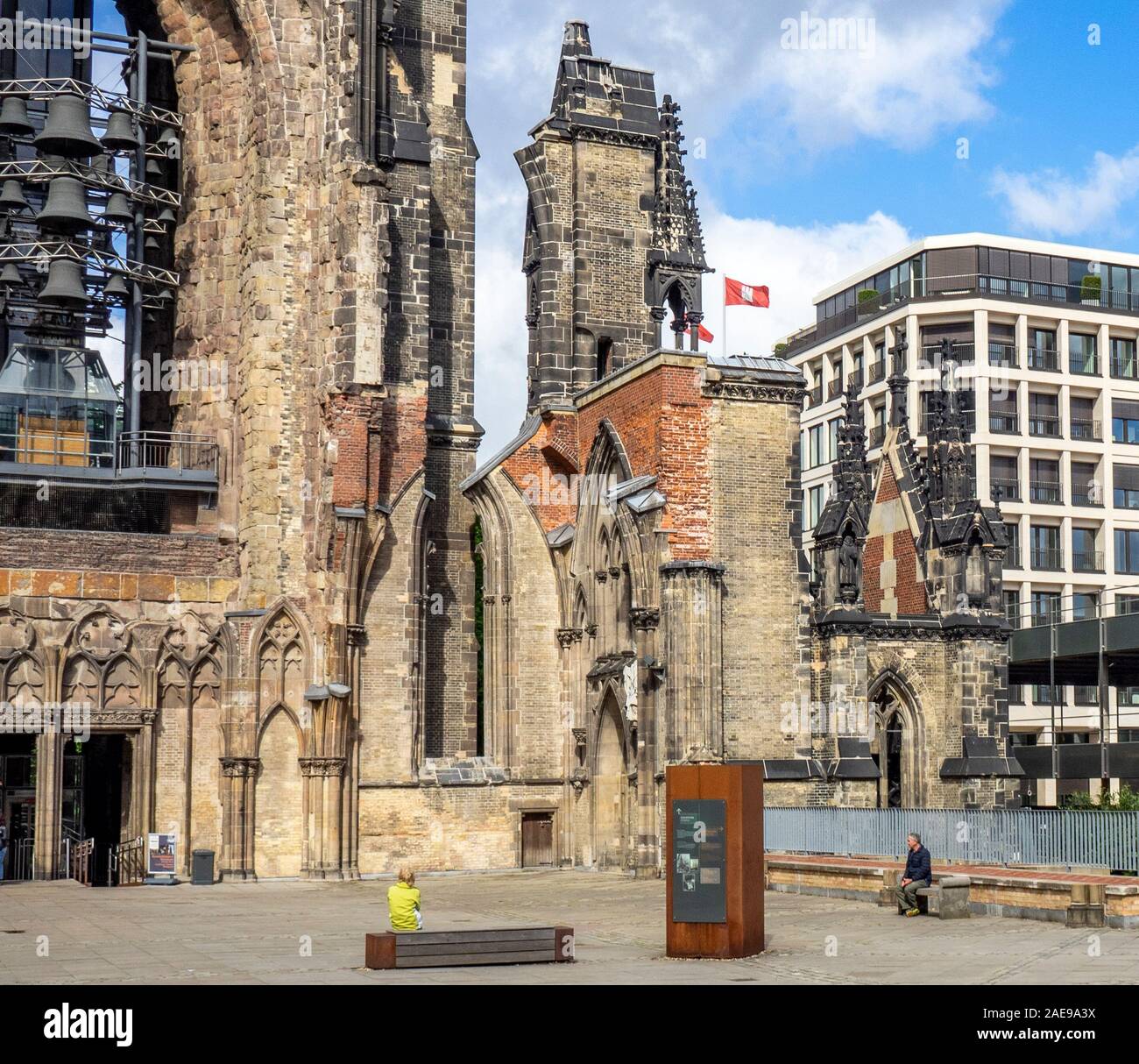 Rovine Della Chiesa Di San Nicola Conservati Come Monumento Della Seconda Guerra Mondiale Amburgo Germania Foto Stock