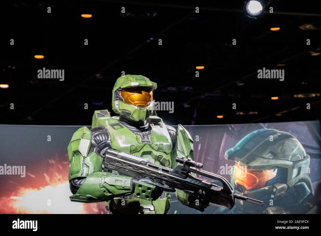 Una gigantesca statua di Master Chief da Halo avamposto Foto Stock