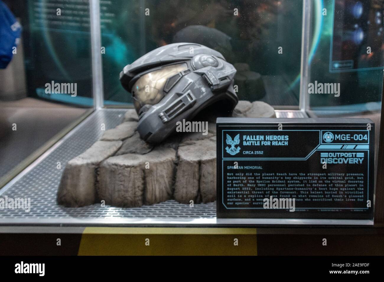 Nobile 6's casco caduto dopo aver difeso alo rach Foto Stock