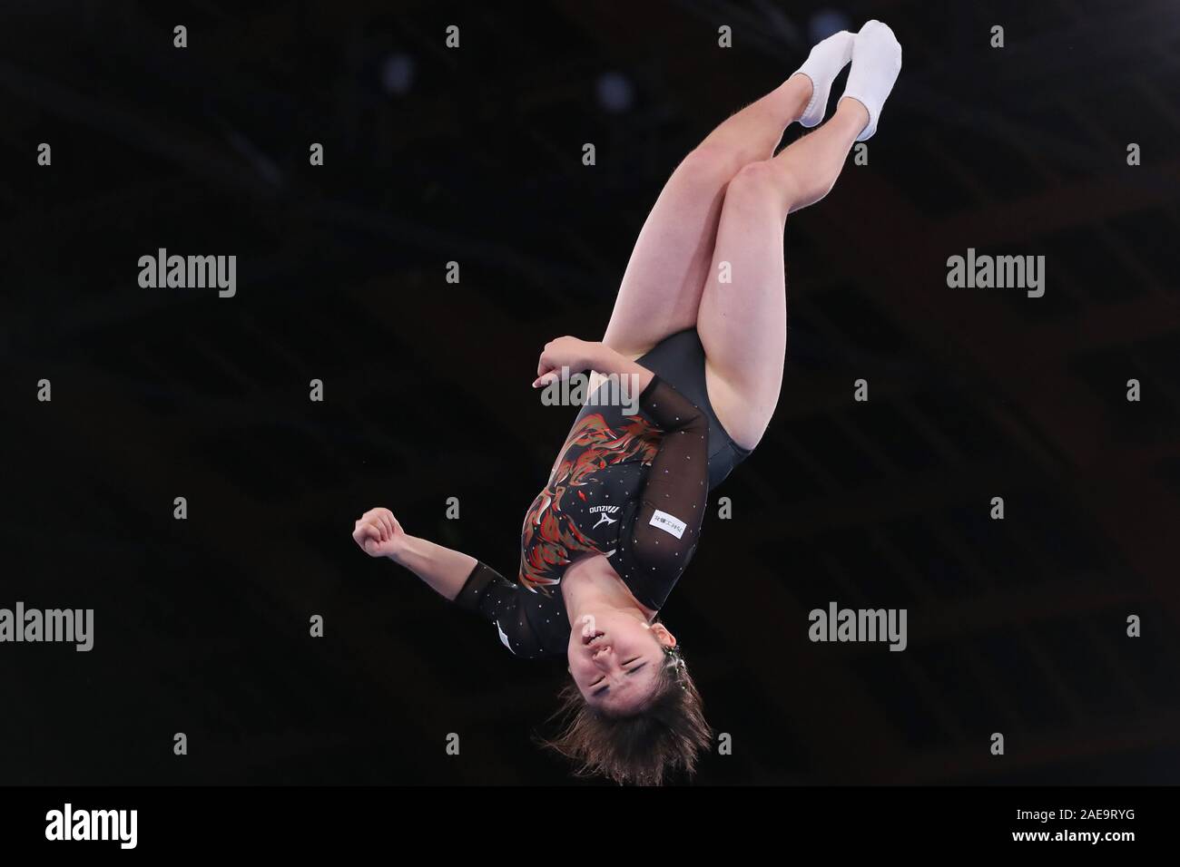 Tokyo, Giappone. 6 dicembre, 2019. Saki Tanaka (JPN) trampolino : 27 FIG Trampoline Gymnastics World gruppo di età concorsi Donne Individuale trampolino (età 15-16) finale di Ariake Centro di ginnastica a Tokyo in Giappone . Credito: YUTAKA AFLO/sport/Alamy Live News Foto Stock