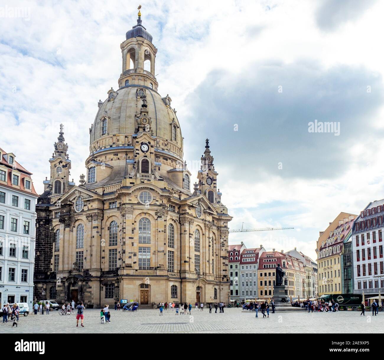 Frauenkirche Chiesa di nostra Signora Platz Neumarkt Newmarket Altstadt Dresda Sassonia Germania. Foto Stock