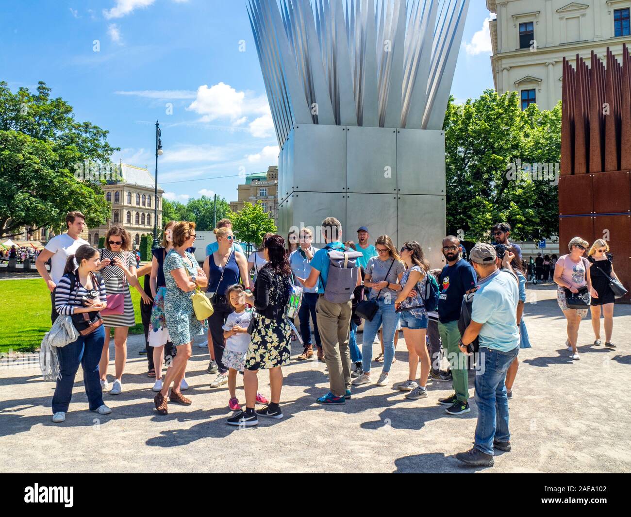 Jan Palach Memorial Sculpture monumento Casa del suicidio di John Hejduk architetto a Praga Repubblica Ceca. Foto Stock