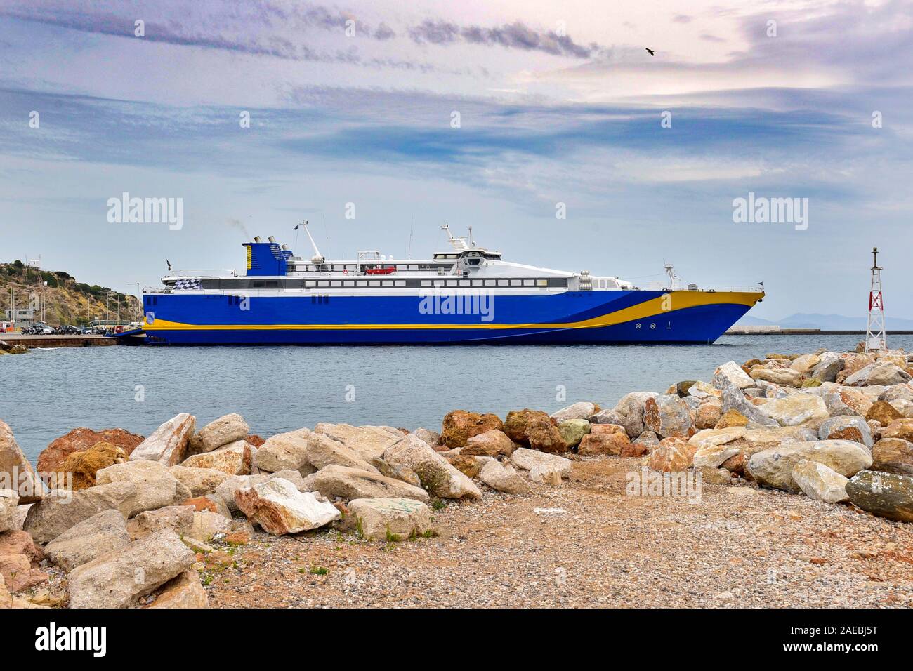 Traghetto al porto di Rafina città. La Grecia Foto Stock