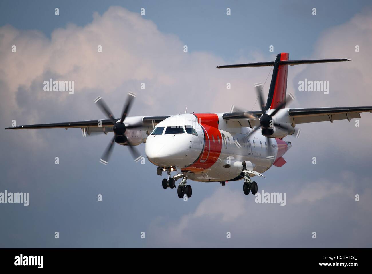 Il AeroRescue Dornier Do 328 VH-PPJ a Farnborough Airshow internazionale 2018 Foto Stock