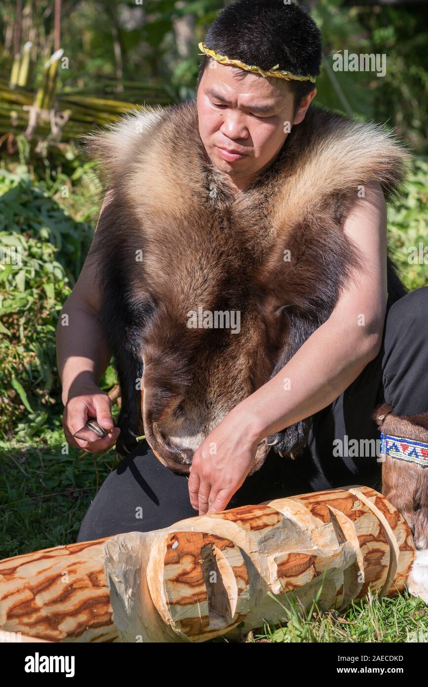Kamchatka peninsula indigenous immagini e fotografie stock ad alta  risoluzione - Alamy