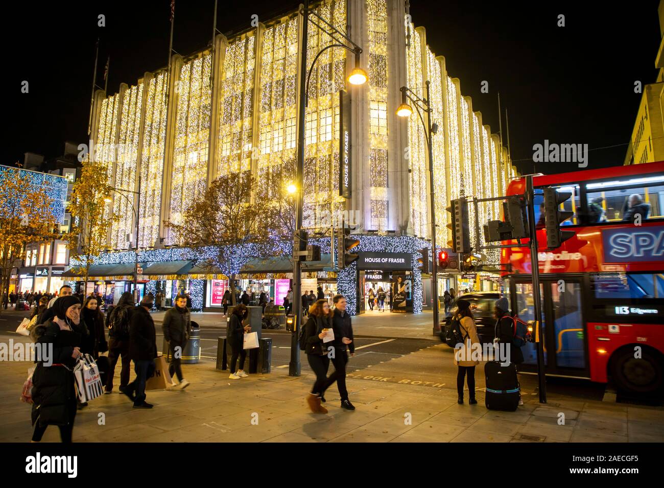 Londra, tempo di Natale, la strada dello shopping Oxford Street, decorazione luminosa, Foto Stock