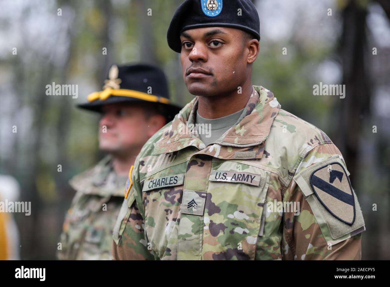 Bucarest, Romania - 01 dicembre, 2019: US Army soldati della prima divisione di cavalleria prendere parte alla nazionale rumena giorno parata militare. Foto Stock
