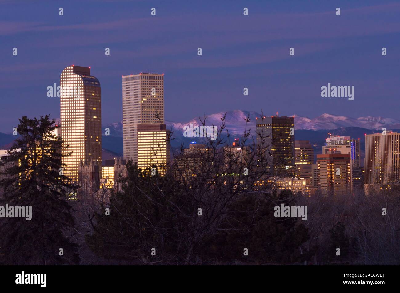 Downtown Denver Skyline prima luce Foto Stock