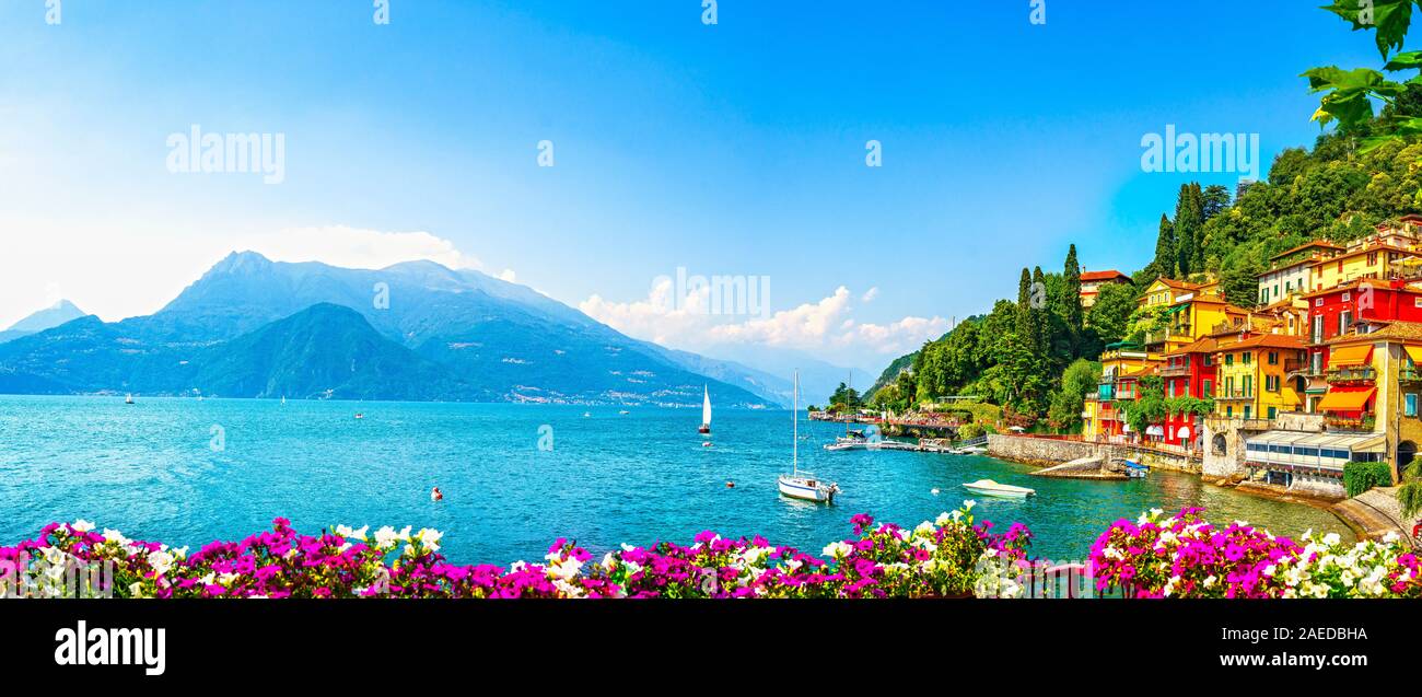 Varenna città di Como lake district. Italiano tradizionale villaggio sul lago. L'Italia, l'Europa. Foto Stock