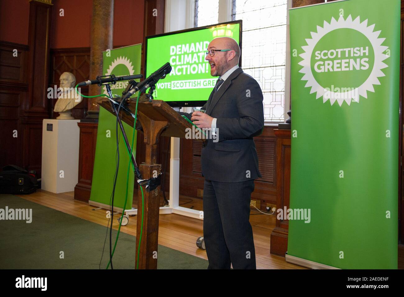 Glasgow, Regno Unito. Il 25 novembre 2019. Nella foto: Patrick Harvie MSP - Co leader dello Scottish partito dei Verdi. Credito: Colin Fisher/Alamy Live News. Foto Stock