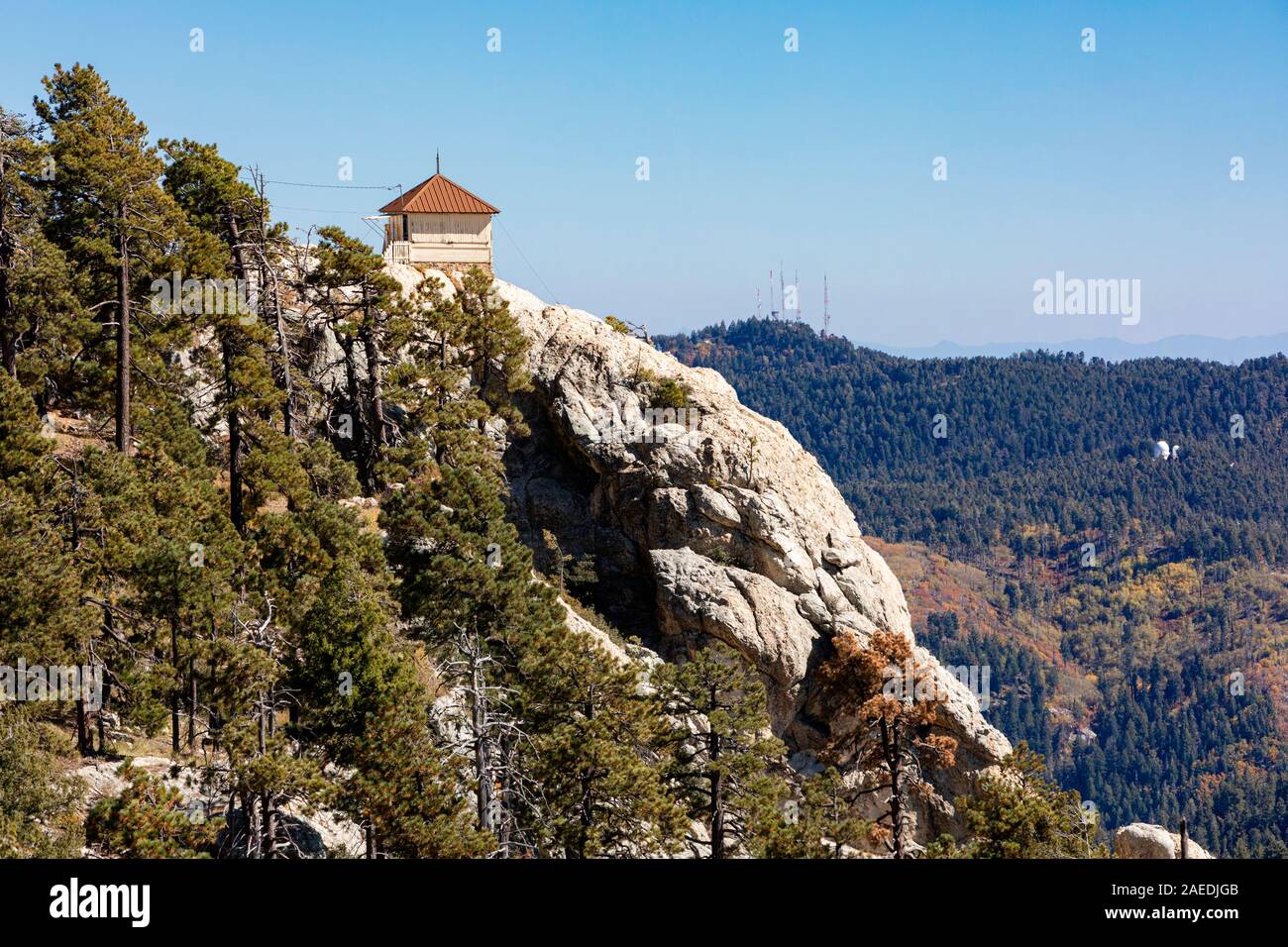 Torretta di avvistamento incendi Stazione, Mt. Lemmon, Catalina Mountains, Tucson, Arizona Foto Stock