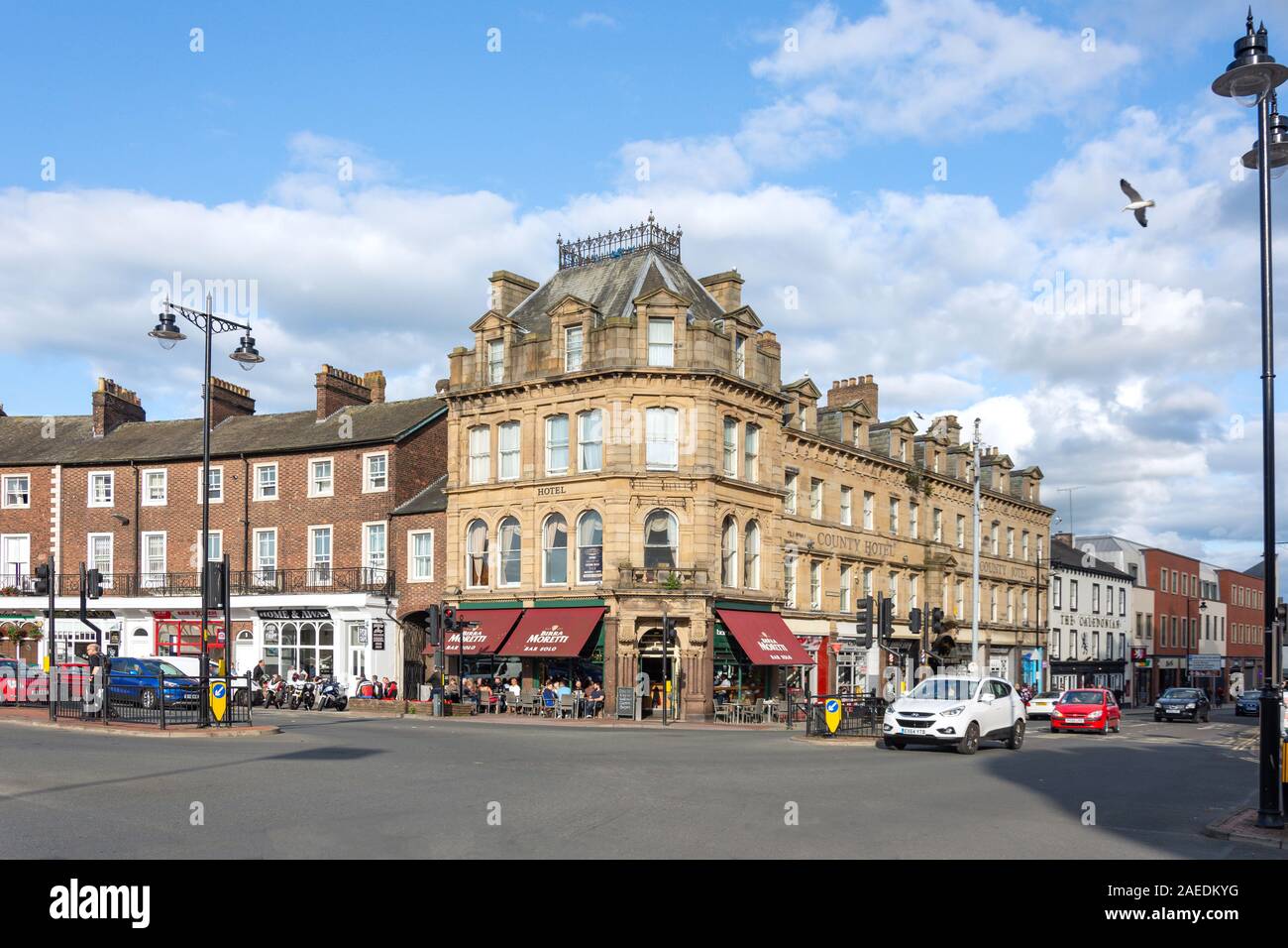 Il County Hotel, Botchergate, Carlisle, città di Carlisle, Cumbria, England, Regno Unito Foto Stock