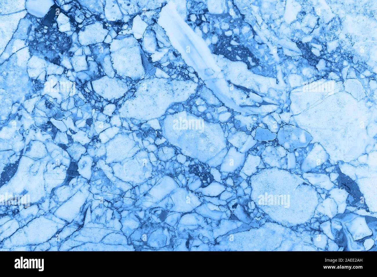 Il marmo naturale texture di sfondo o sfondo nel quartiere alla moda di colore blu. Interni in pietra di marmo design. Colore dell'anno 2020 concept. Lay piatto. Foto Stock