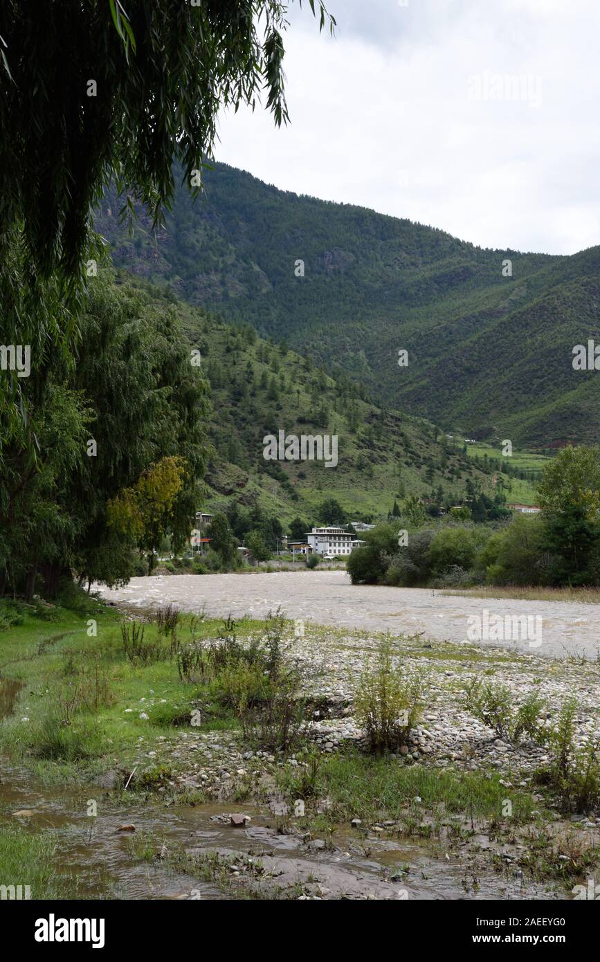 Mo Chhu river, Gasa Dzongkhag, Bhutan, Asia Foto Stock