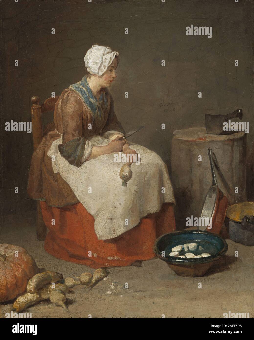 Un'opera d'arte di Jean Siméon Chardin intitolata The Kitchen Maid, creata nel 1738, raffigurante una lavoratrice di cucina che esegue compiti domestici. La didascalia registra l'oggetto e la data. Foto Stock