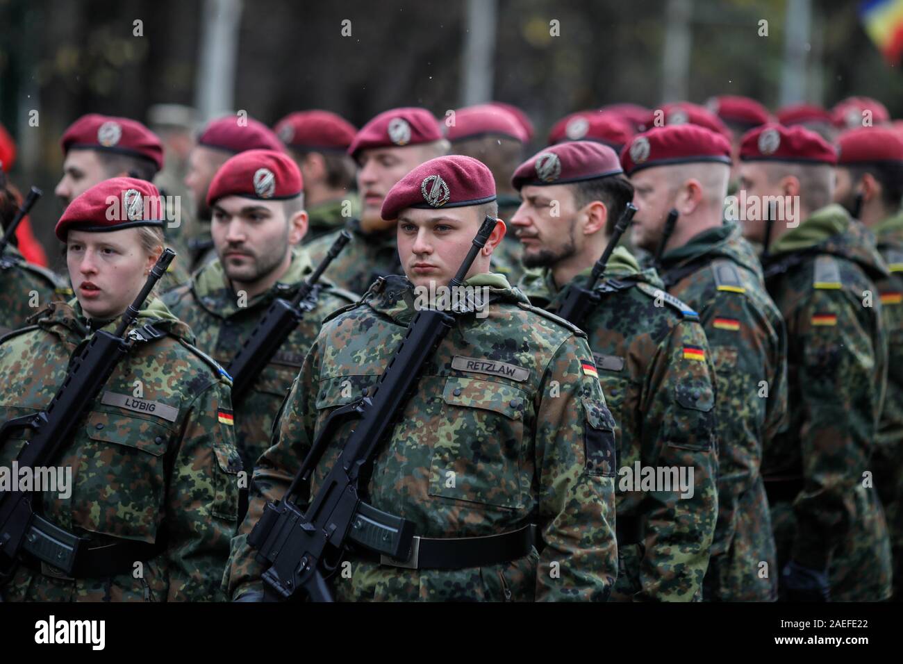 Bucarest, Romania - 01 dicembre, 2019: soldati tedeschi prendere parte alla nazionale rumena giorno parata militare. Foto Stock