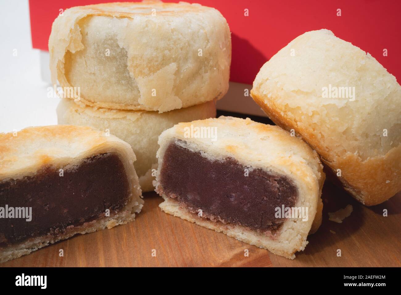 Xiamen fagioli rossi dolci o a torta Xianbing un biscotto farcito specialità della città di Xiamen nel Fujian Cina Foto Stock