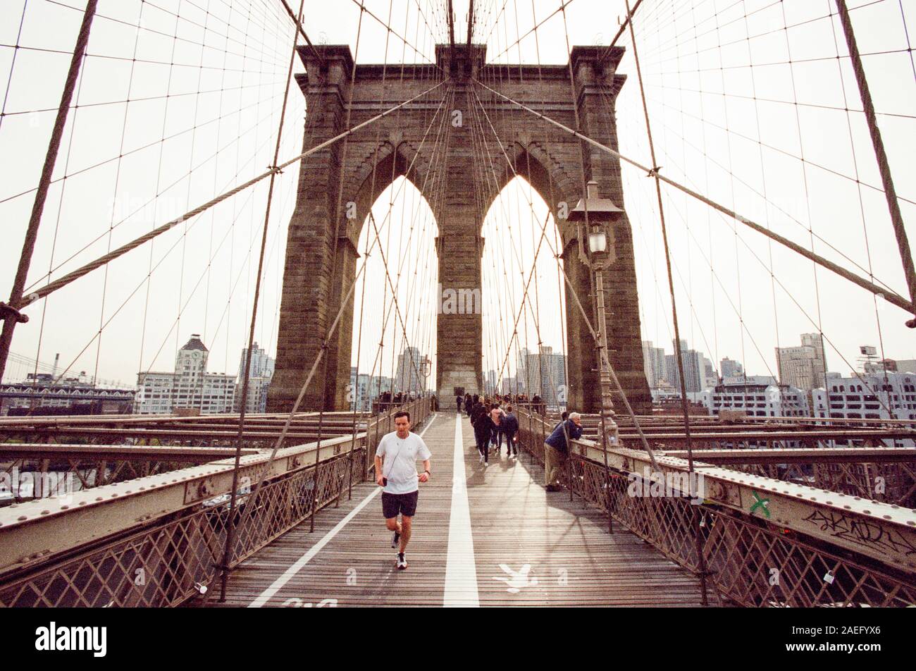 Ponte di Brooklyn, New York City, Stati Uniti d'America. Foto Stock