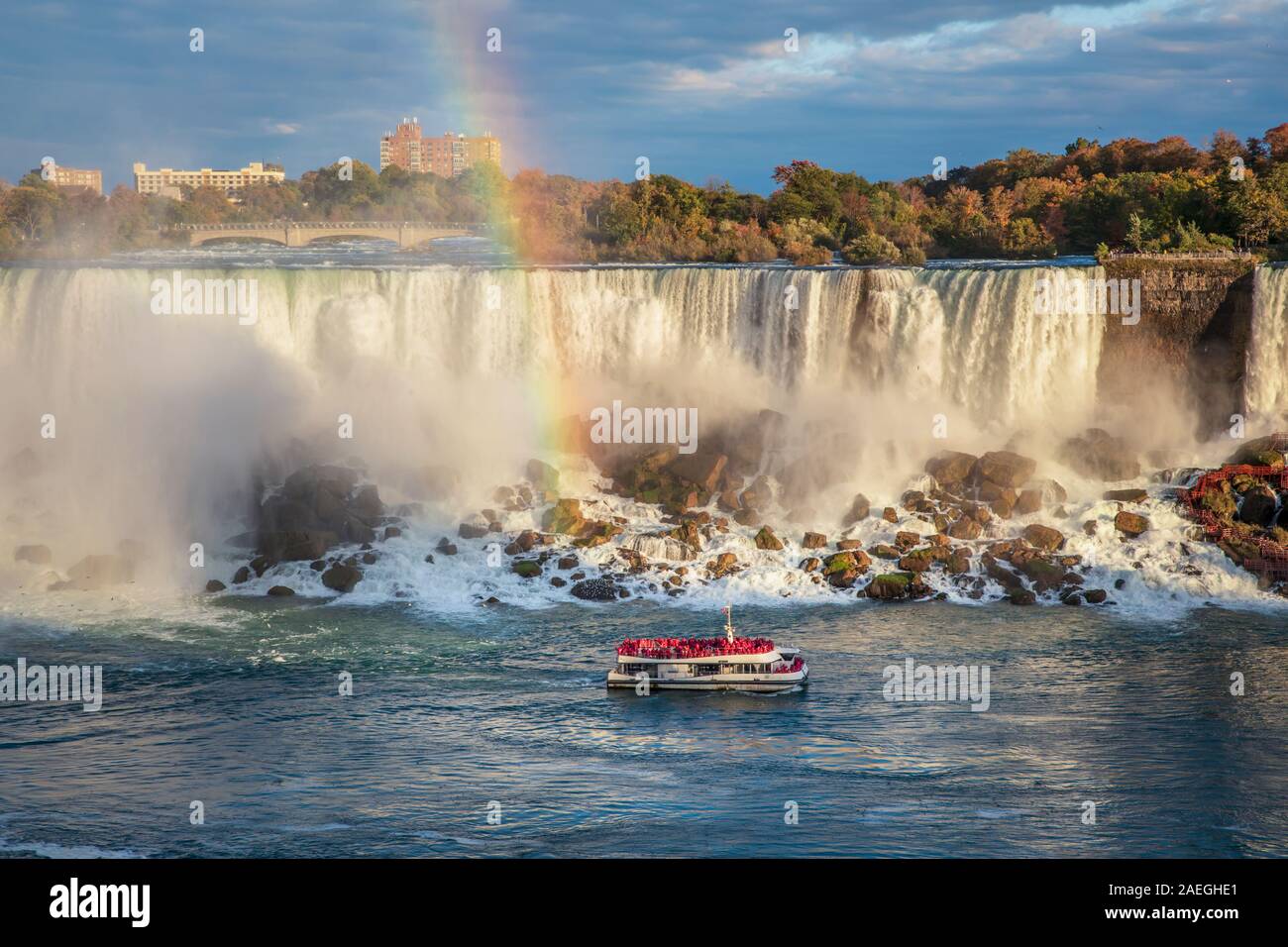 Cascate del Niagara è un gruppo di tre cascate all'estremità meridionale del Niagara Gorge, tra la provincia canadese di Ontario e lo stato americano del New Yo Foto Stock