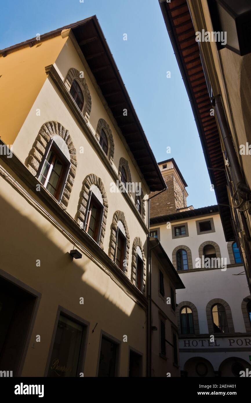 Vicolo romantica al centro di Firenze in Toscana, Italia Foto Stock
