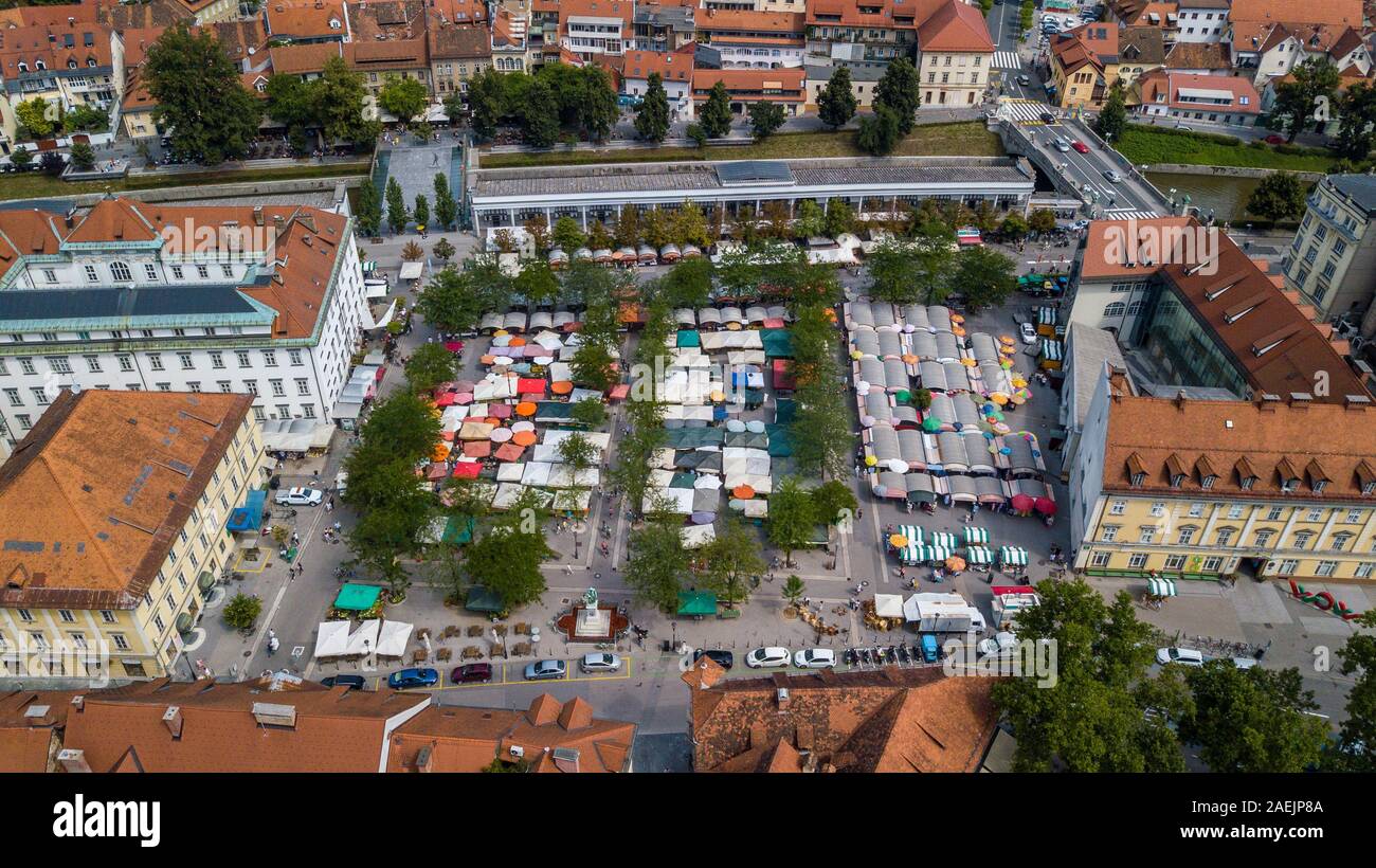 Mercato degli Agricoltori o tržnica Ljubljanska, Lubiana, Slovenia Foto Stock