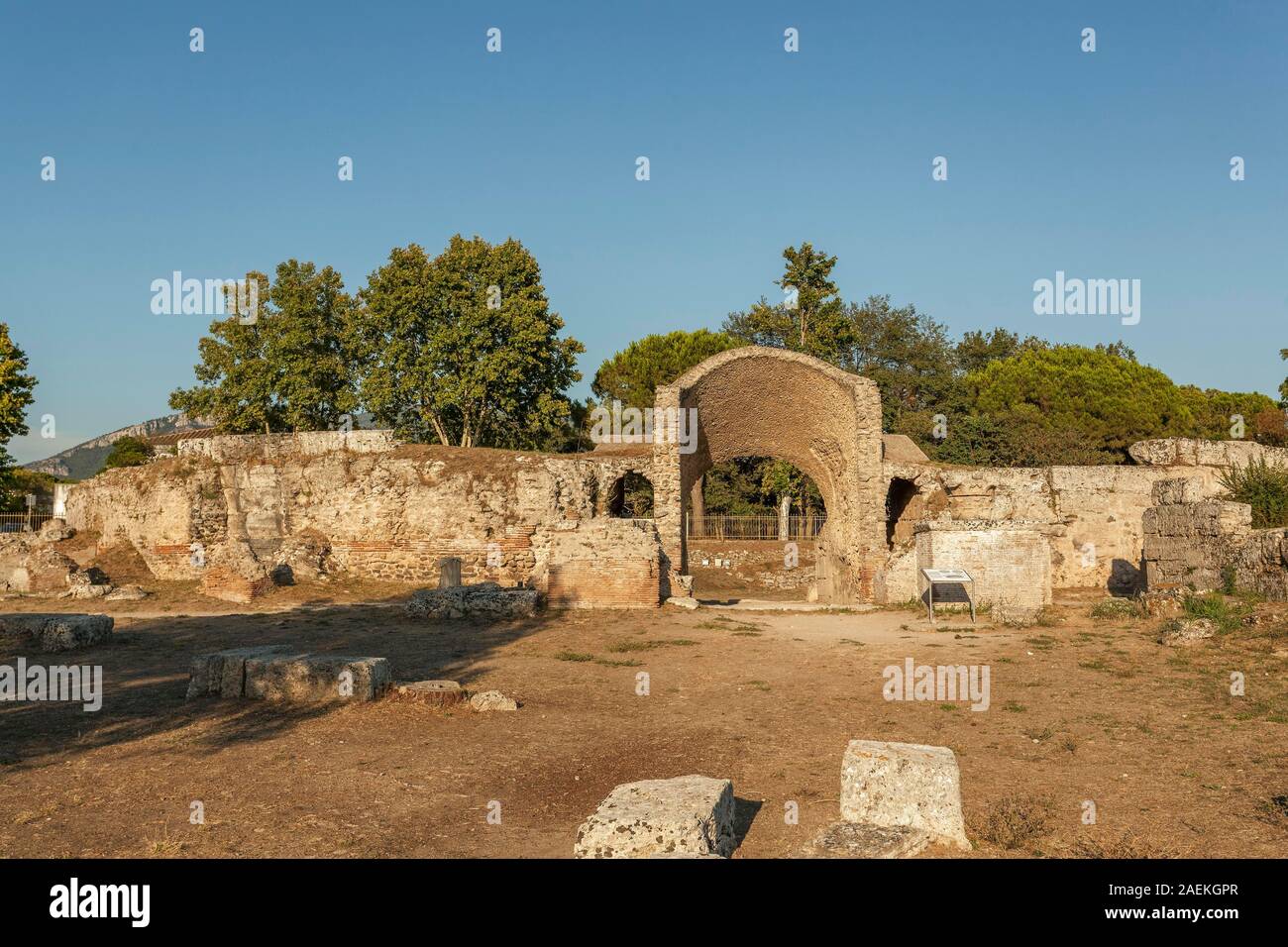 Anfiteatro, Paestum Sito Archeologico, il Parco Nazionale del Cilento, Salerno, Campania, Italia Foto Stock