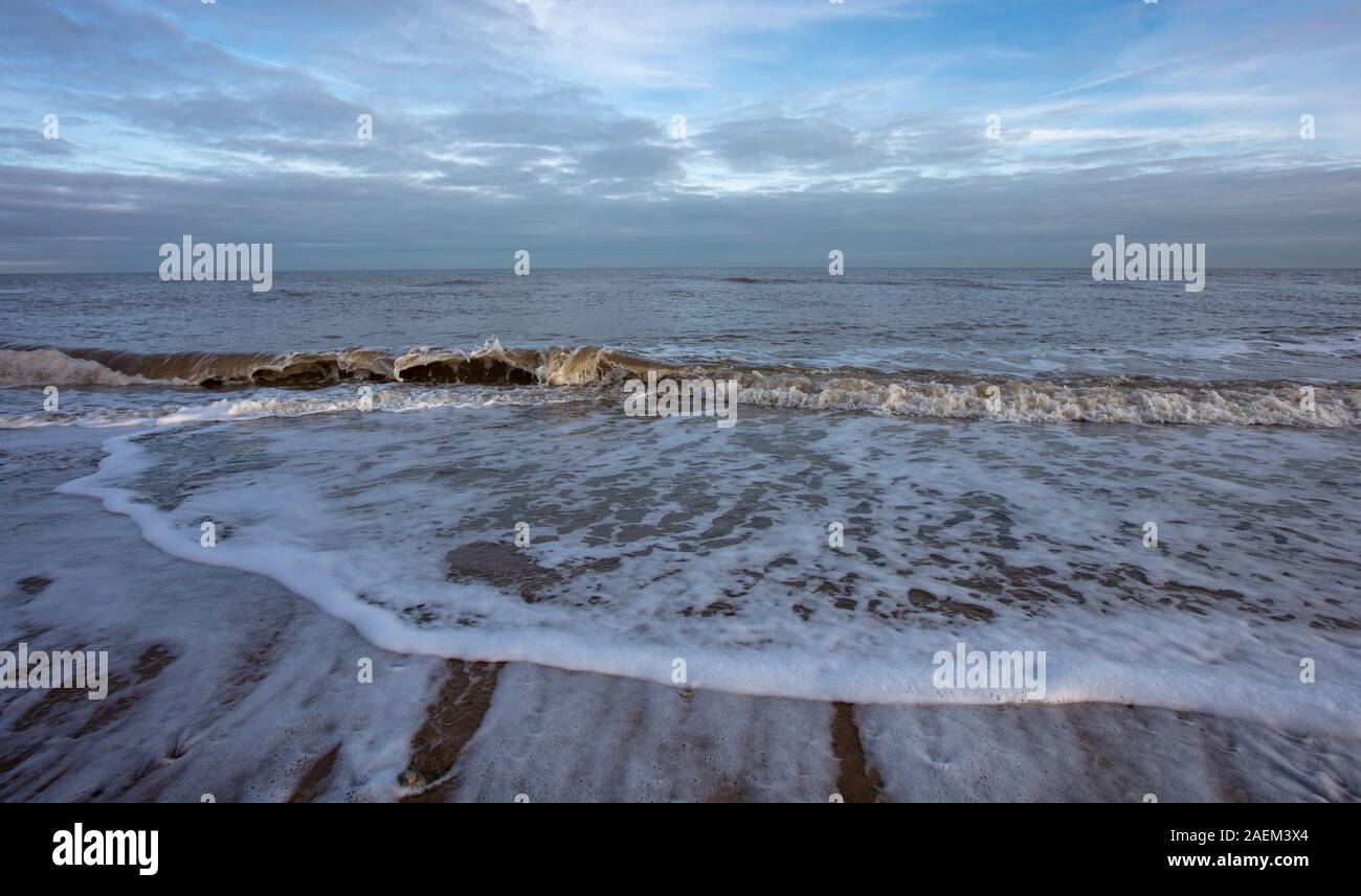 Dunwich Beach in una bella giornata di inverni Foto Stock