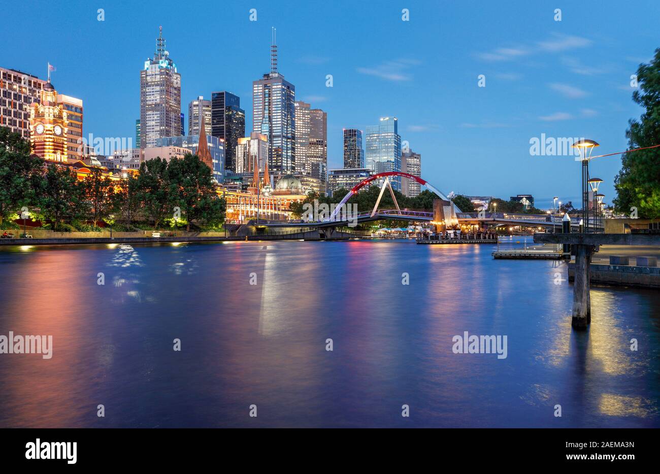 La vista di Melbourne CBD da Southbank, Victoria, Australia. Foto Stock