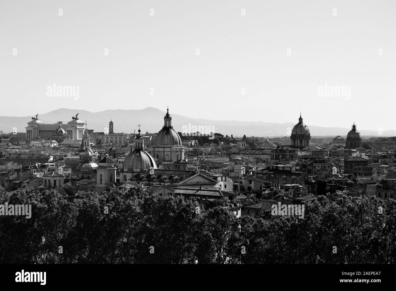 Roma Paesaggio con la cupola del Vaticano in background Foto Stock