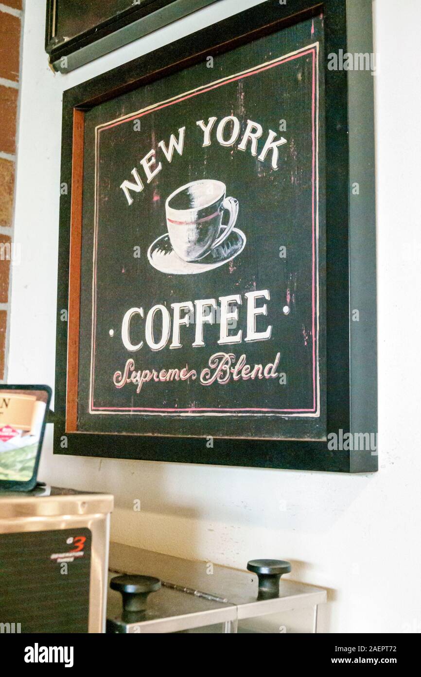 Port St Saint Lucie Florida, tradizione, Village Square, shopping shopper shopping negozi mercati di mercato di vendita di acquisto, negozio al dettaglio Foto Stock