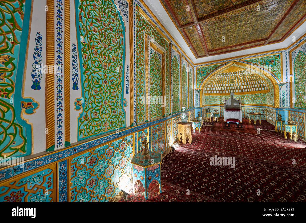 Sala del trono all'interno Kunya Ark, Citadel, Itchan-Kala, Khiva, Uzbekistan in Asia centrale Foto Stock