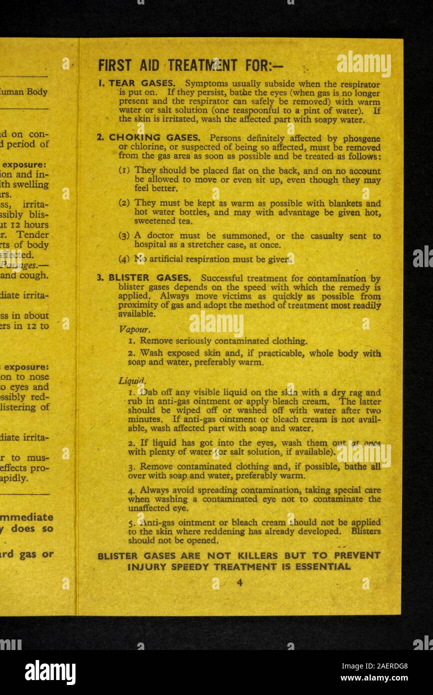 'Chart of War Gases' rilasciato dal Ministero della sicurezza domestica, un pezzo della seconda guerra mondiale related replica memorabilia dalla Gran Bretagna nella 1940s. Foto Stock