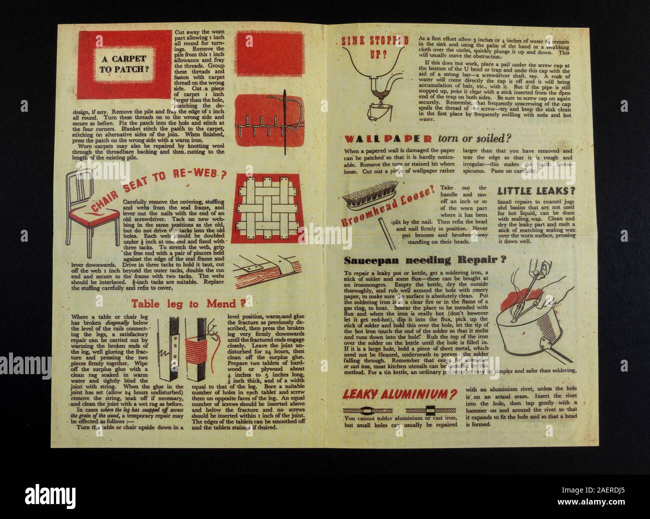 'Make Do and Mend Leaflet no 11', un pezzo della seconda guerra mondiale related replica memorabilia dalla Gran Bretagna nella 1940s. Foto Stock