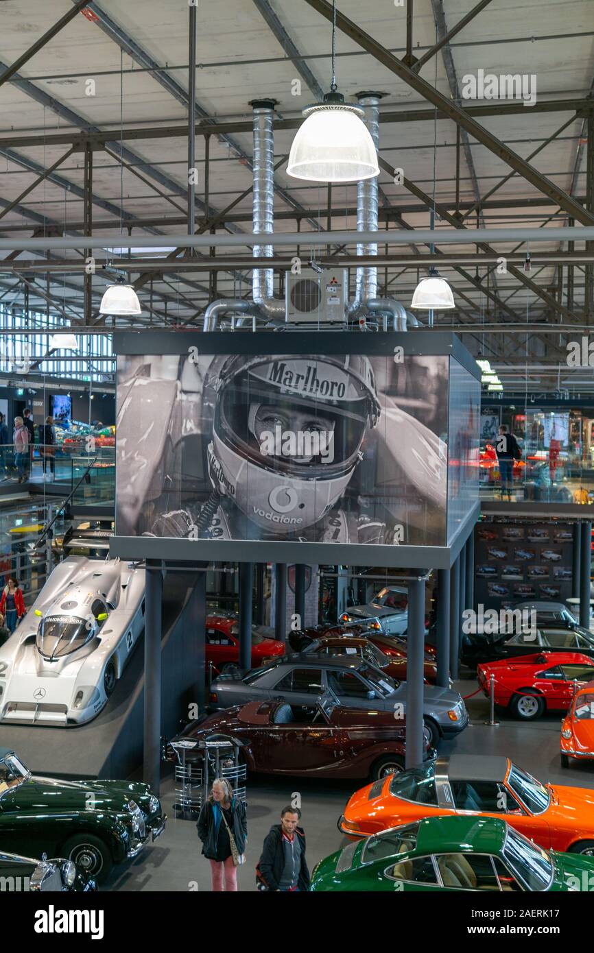 Michael Schumacher a raccolta Motorworld a Colonia, Germania Foto Stock