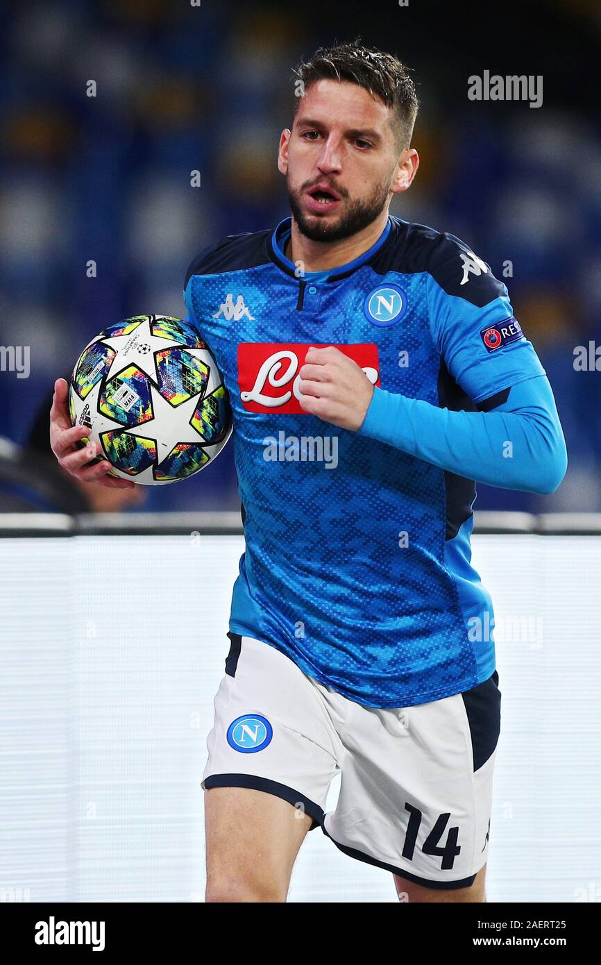 Napoli, Italia. 10 dic 2019. Dries Mertens di Napoli in azione durante la UEFA Champions League, gruppo e partita di calcio tra SSC Napoli e KRC Genk il 10 dicembre 2019 allo Stadio San Paolo di Napoli, Italia - Foto Federico Proietti/ESPA-Immagini: Credito sportivo europeo Agenzia fotografica/Alamy Live News Foto Stock