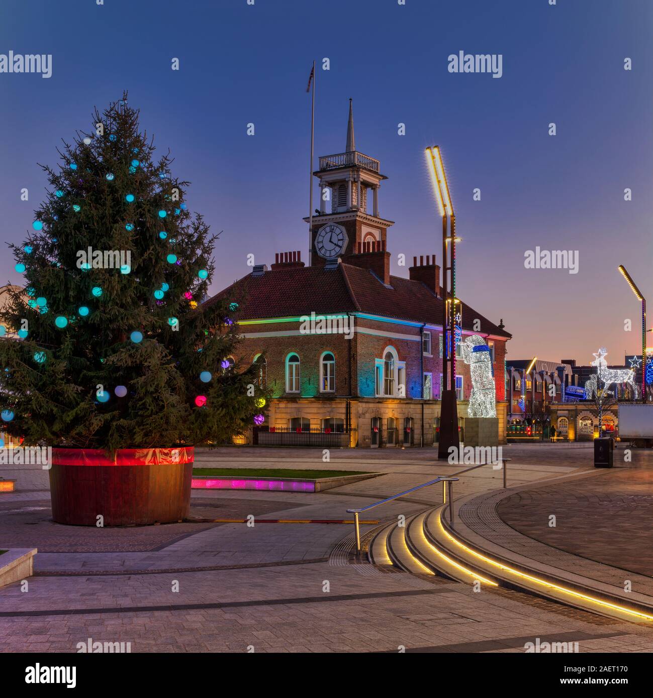 Le luci di Natale al crepuscolo in Stockton-on-Tees, Stockton on Tees, England, Regno Unito Foto Stock