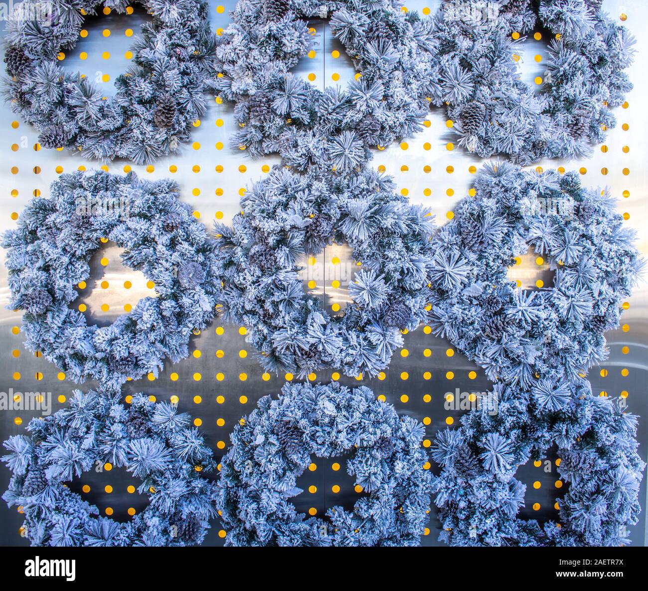 Celebrare il Natale con belle decorazioni. Foto Stock