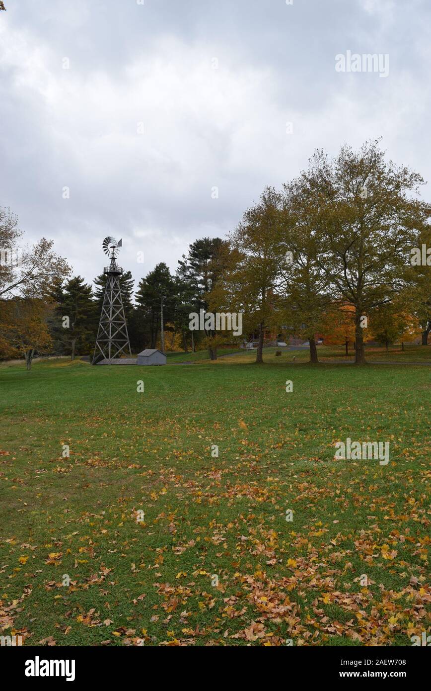 Piccolo Mulino a vento a Sagamore Hill, ex presidente degli Stati Uniti Theodore Roosevelt della casa di Long Island, New York. Foto Stock