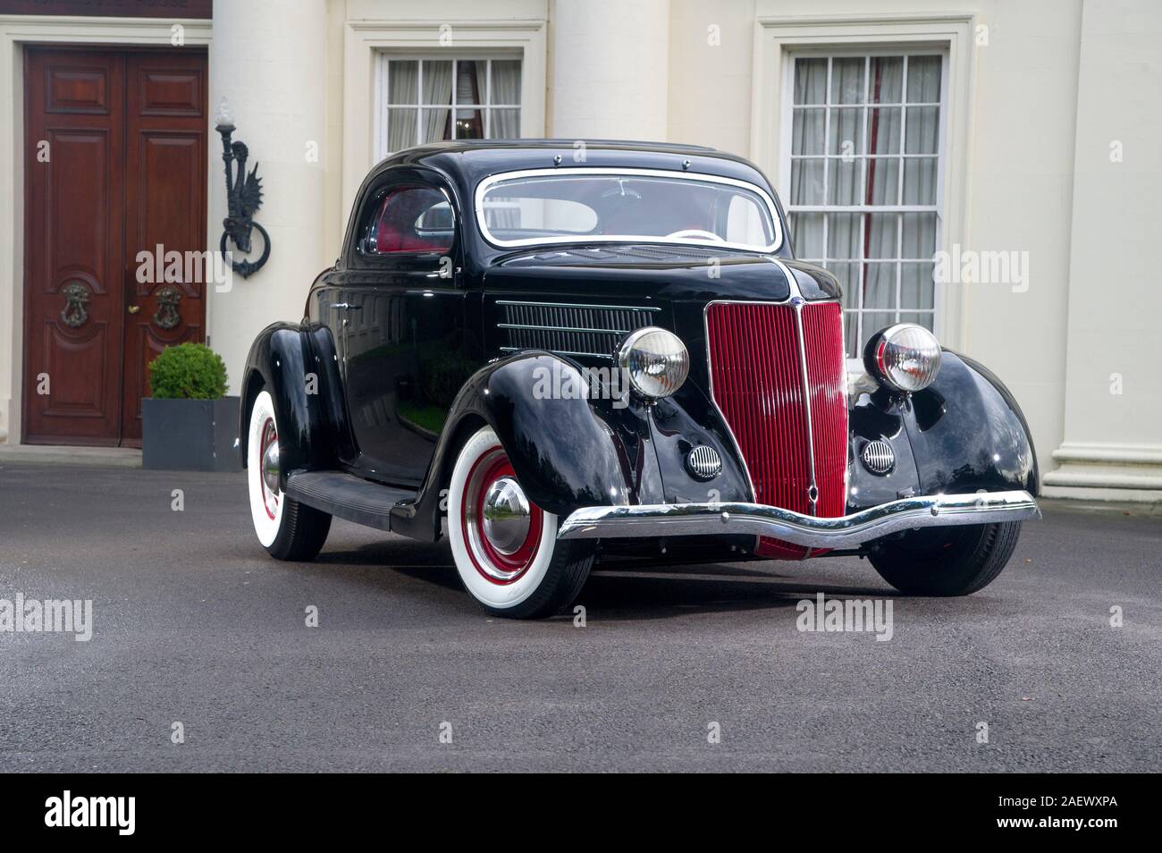 1936 Ford Modello personalizzato 48 American pre guerra auto classica Foto Stock