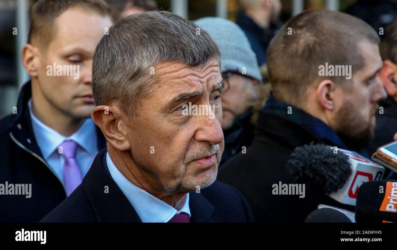 Sirene emette un suono in tutta la Repubblica ceca il 17 dicembre per commemorare le vittime di riprese in ospedale di Ostrava, PM Andrej Babis (nella foto) ha detto in Os Foto Stock